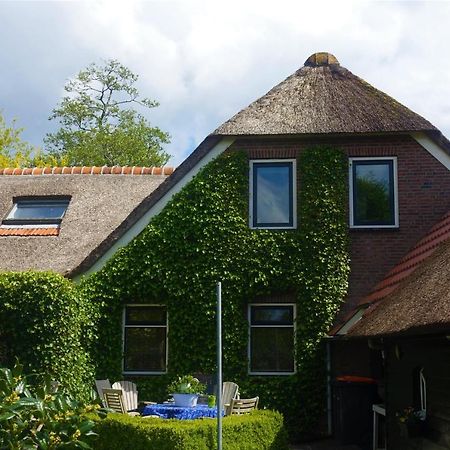 Bed and Breakfast De Aardigeyt Giethoorn Exterior foto