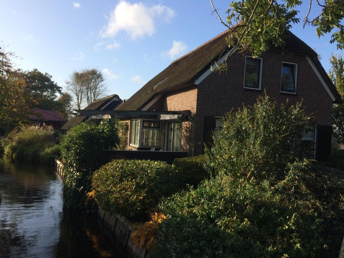 Bed and Breakfast De Aardigeyt Giethoorn Exterior foto