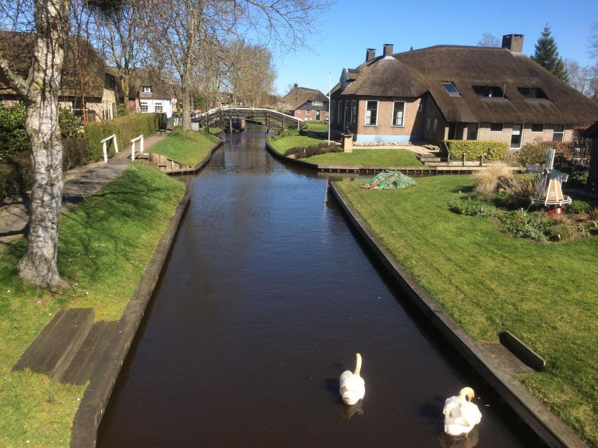 Bed and Breakfast De Aardigeyt Giethoorn Exterior foto
